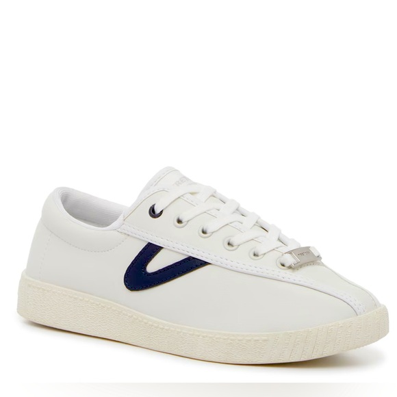 $90.00 Retail NIB Sneakers - Picture 3 of 9